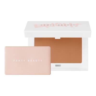 Fenty Beauty Bright Fix Instant Brightening & Blurring Powder