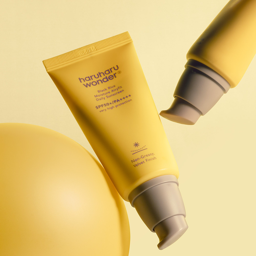 haruharu wonder Black Rice Moisture Airyfit Sunscreen SPF50+ 50ml (3)