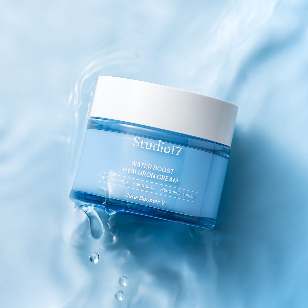 STUDIO17 Water Boost Hyaluron Toner 300ml (2)