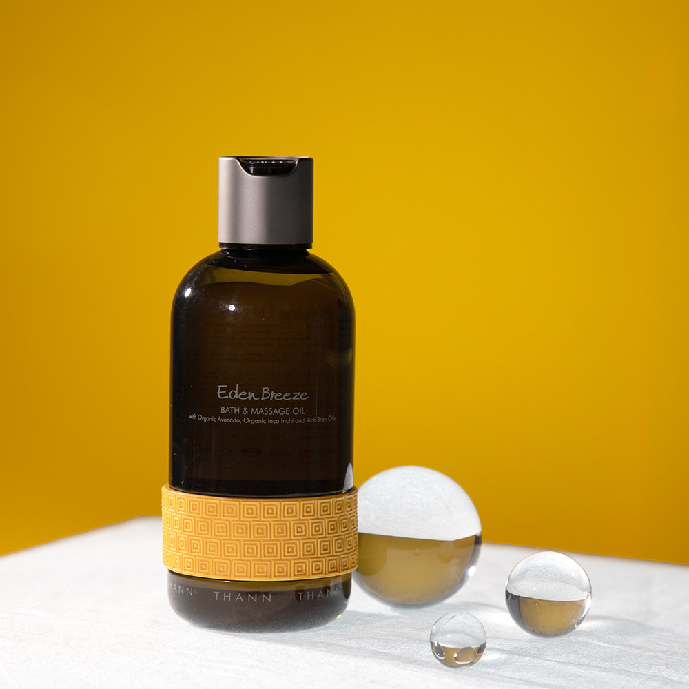 THANN Aromatic Wood Bath & Massage Oil 295ml (2)