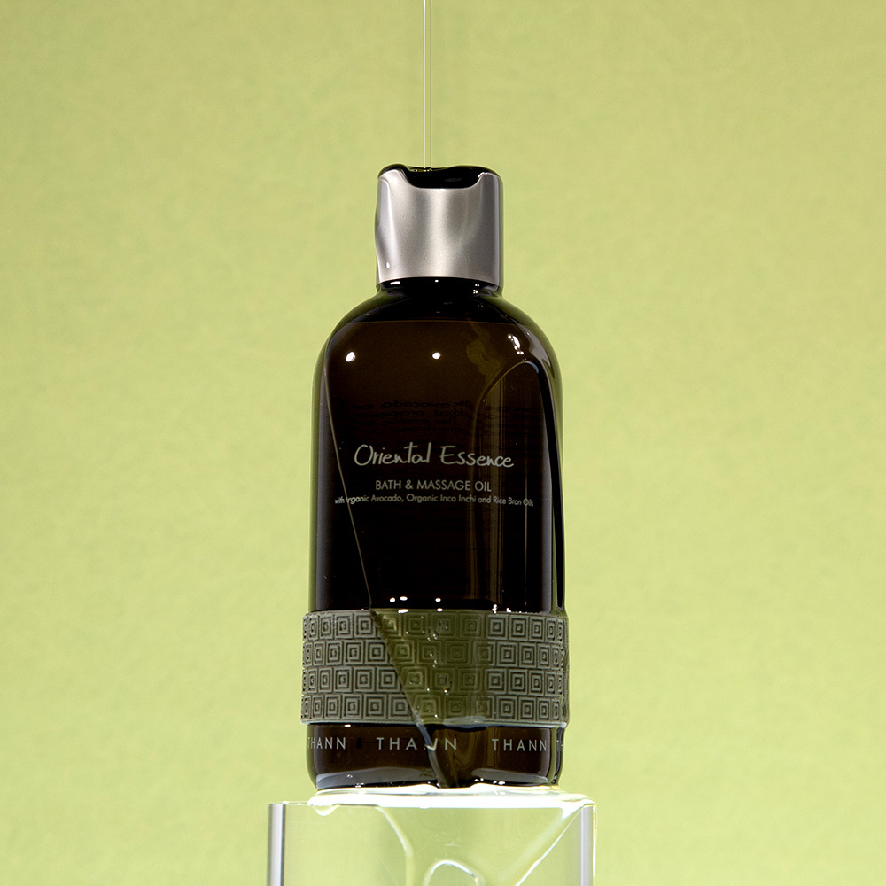 THANN Aromatic Wood Bath & Massage Oil 295ml (3)
