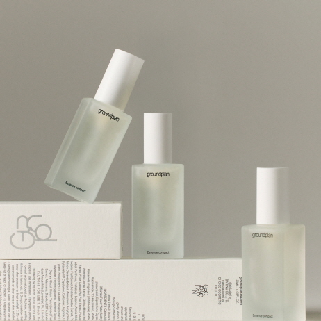 groundplan Essence Compact 40ml
